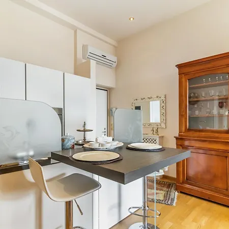 Porta Tufi Luxury With Private Parking! Apartamento Siena