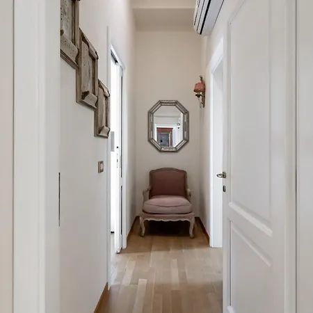 Porta Tufi Luxury With Private Parking! Apartamento *