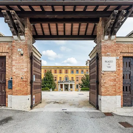 Appartement Porta Tufi Luxury With Private Parking!